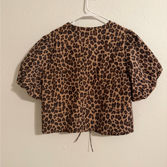 Abercrombie & Fitch Cheetah Blouse-Medium - Picture 4 of 4